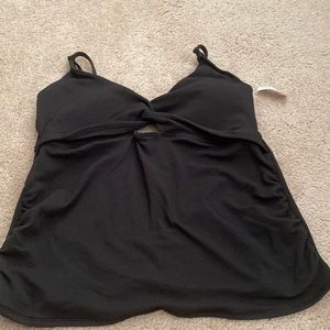 NWT old navy maternity swim tankini  top